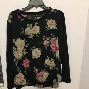 AGB XL tie front floral long sleeve tee
